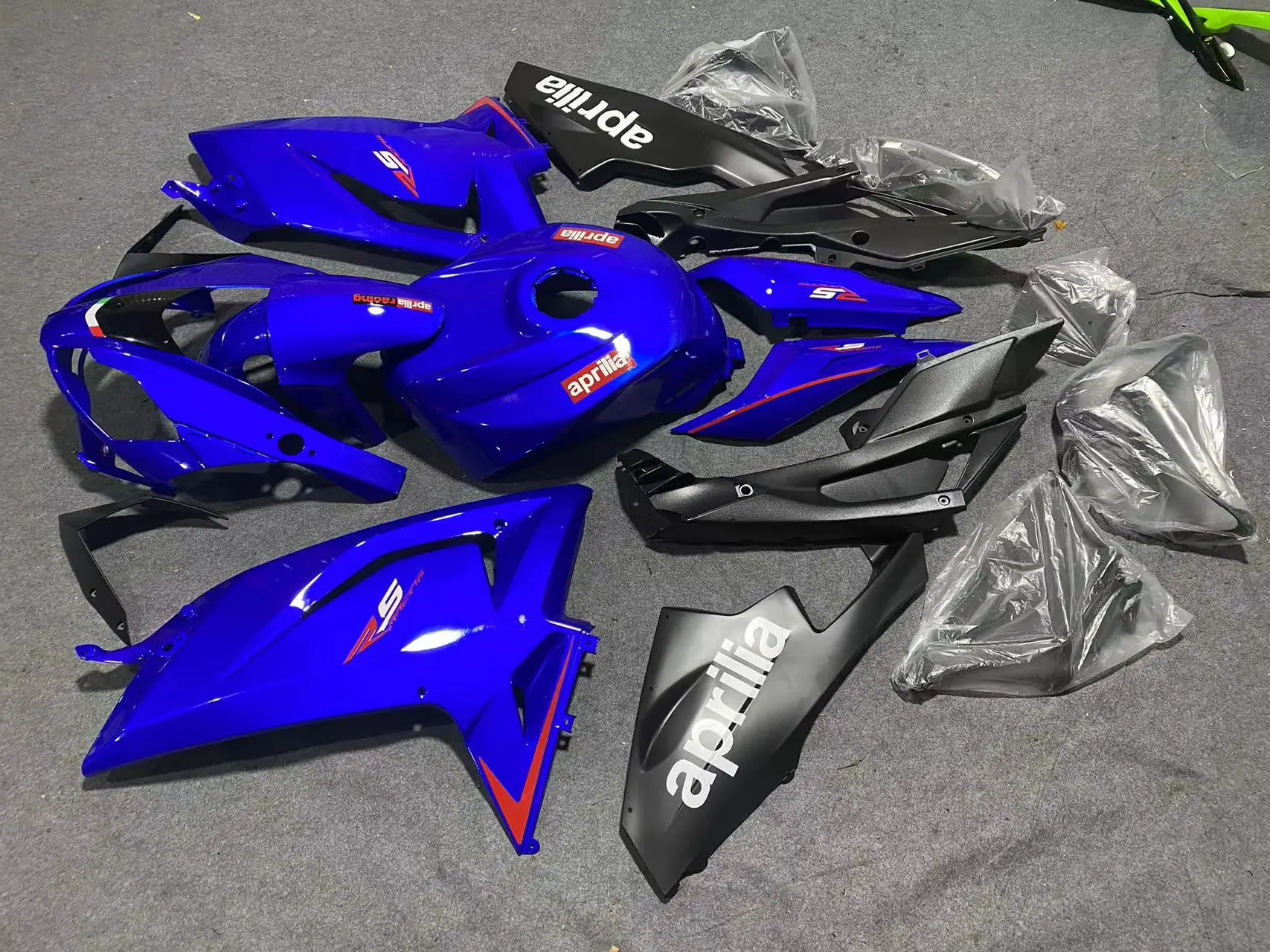 Repsol orange Injection mold Fairing kit for Aprilia RS125 06 07 08 09 10 11 RS 125 2006 2010 2011 black Fairings set