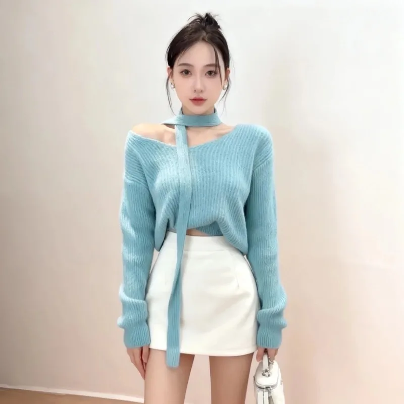 Damski koreański zestaw na wiosnę i jesień: elegancki sweter z dekoltem w serek, mini spódniczka, dwuczęściowy komplet, dzianinowy sweter, szal, biała spódnica, stylizacje 2026