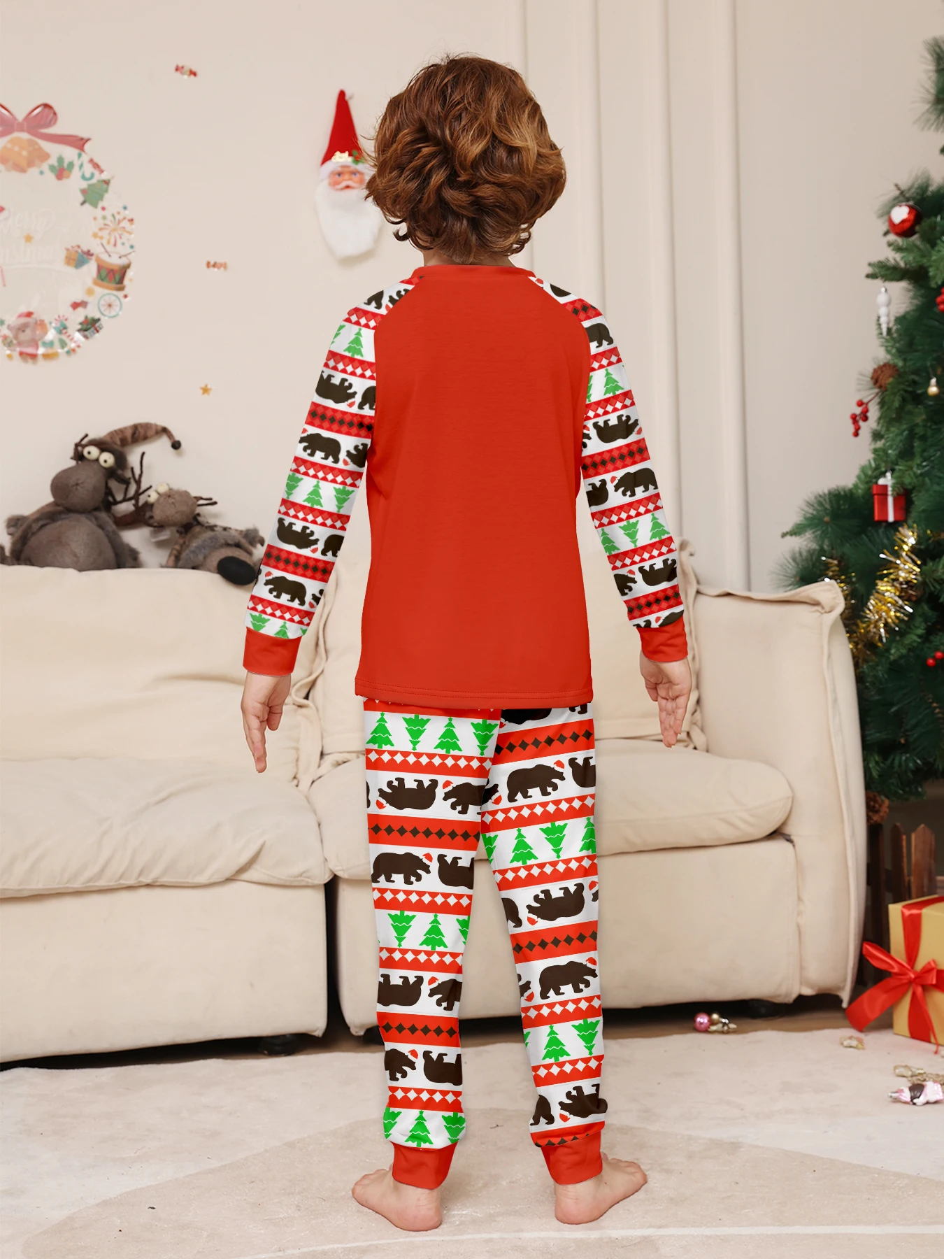 طقم بيجامات عيد الميلاد للأطفال للجنسين بأكمام طويلة مع طباعة الدب "عيد ميلاد سعيد" وسراويل شجرة الدب الاحتفالية