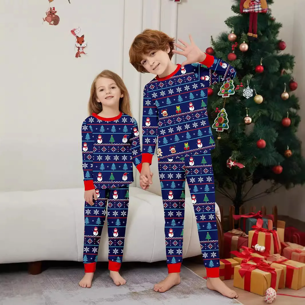 

Осенне-зимняя праздничная одежда, новогодняя и рождественская одежда для родителей и детей, длинные рукава с мультяшным принтом и пижамные комплекты