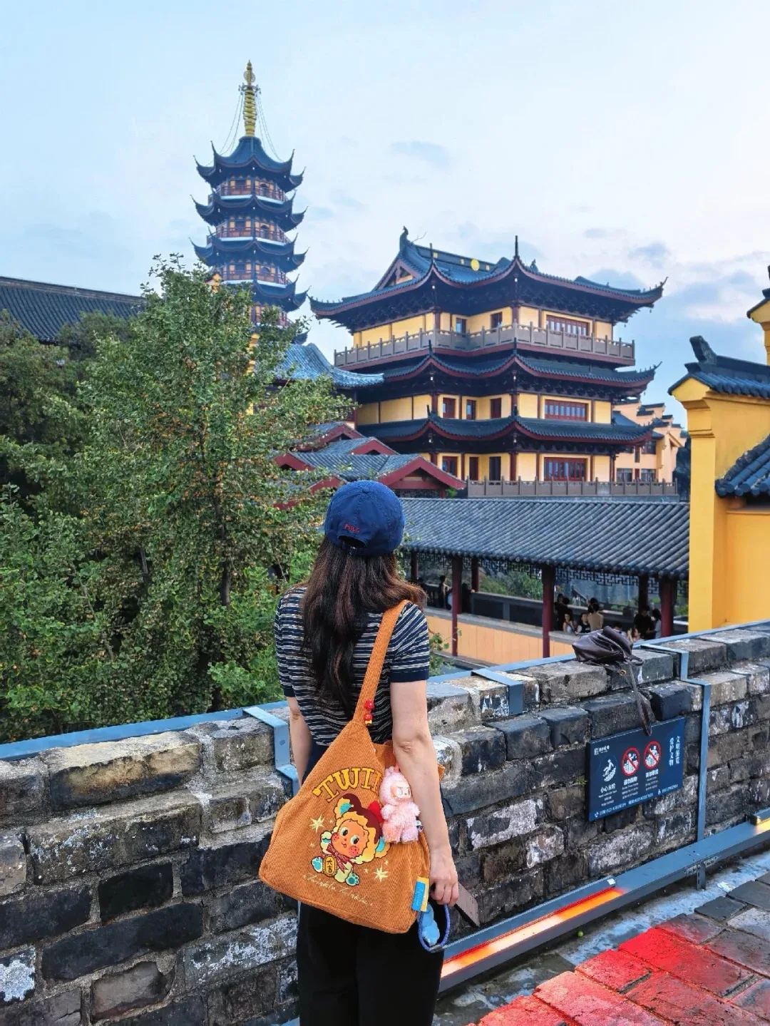 POPMART Star People Delicious Moments Series Wyjątkowa i Urocza Torba na Ramię Niespodzianka Kolekcja Świąteczna do Przebierania Prezentów