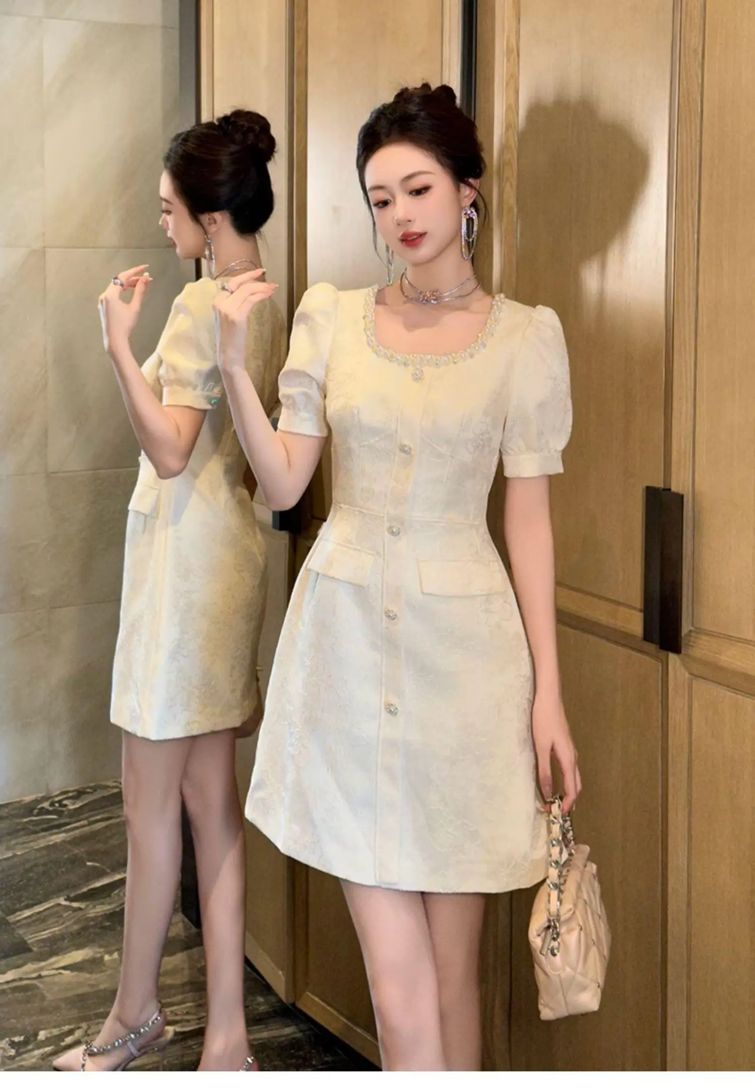 

Summer new women's French design square collar waist satin jacquard apricot short-sleeved dress