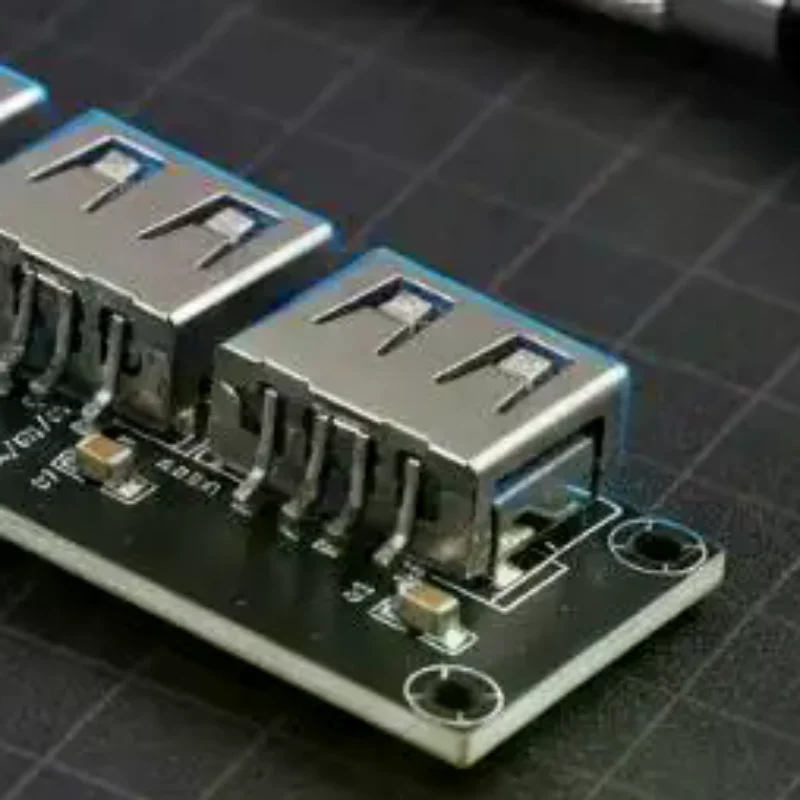 

CH334 USB 2.0 HUB 4 Port USB Expander MTT Multi Transaction Translator USB Splitter Module For DIY Electronics