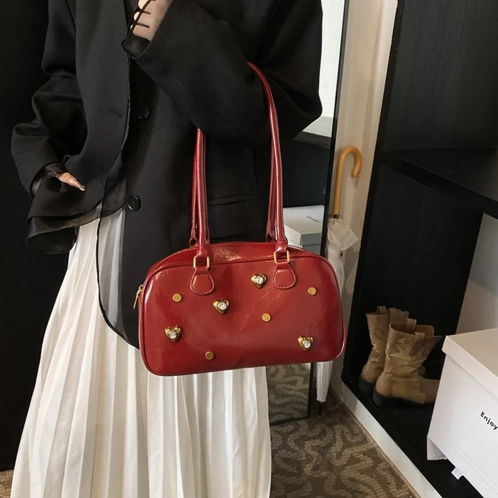 

Fashion Handbag Shoulder Bag Large Capacity PU Leather Boston Bags Metal Rivet Solid Color Underarm Bag