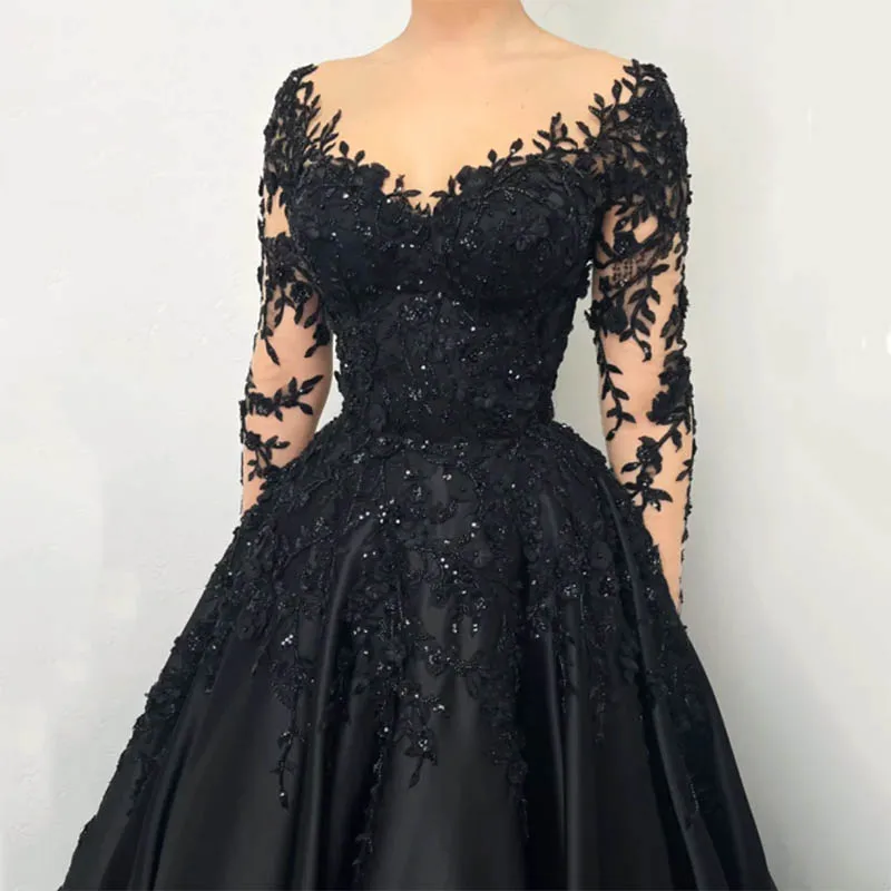 2024  Ladies Robe Party Dresses Black Prom Dresses Embroidered Luxury Satin Prom Dress A-line Corset