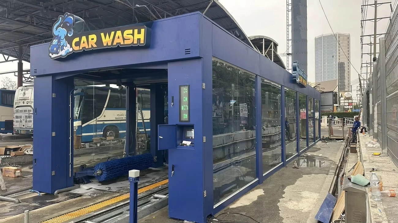Variable Speed Automatic Car Wash System Customizable Tunnel Car Wash With Adjustable Conveyor Belt For Gentle Or Express Wash