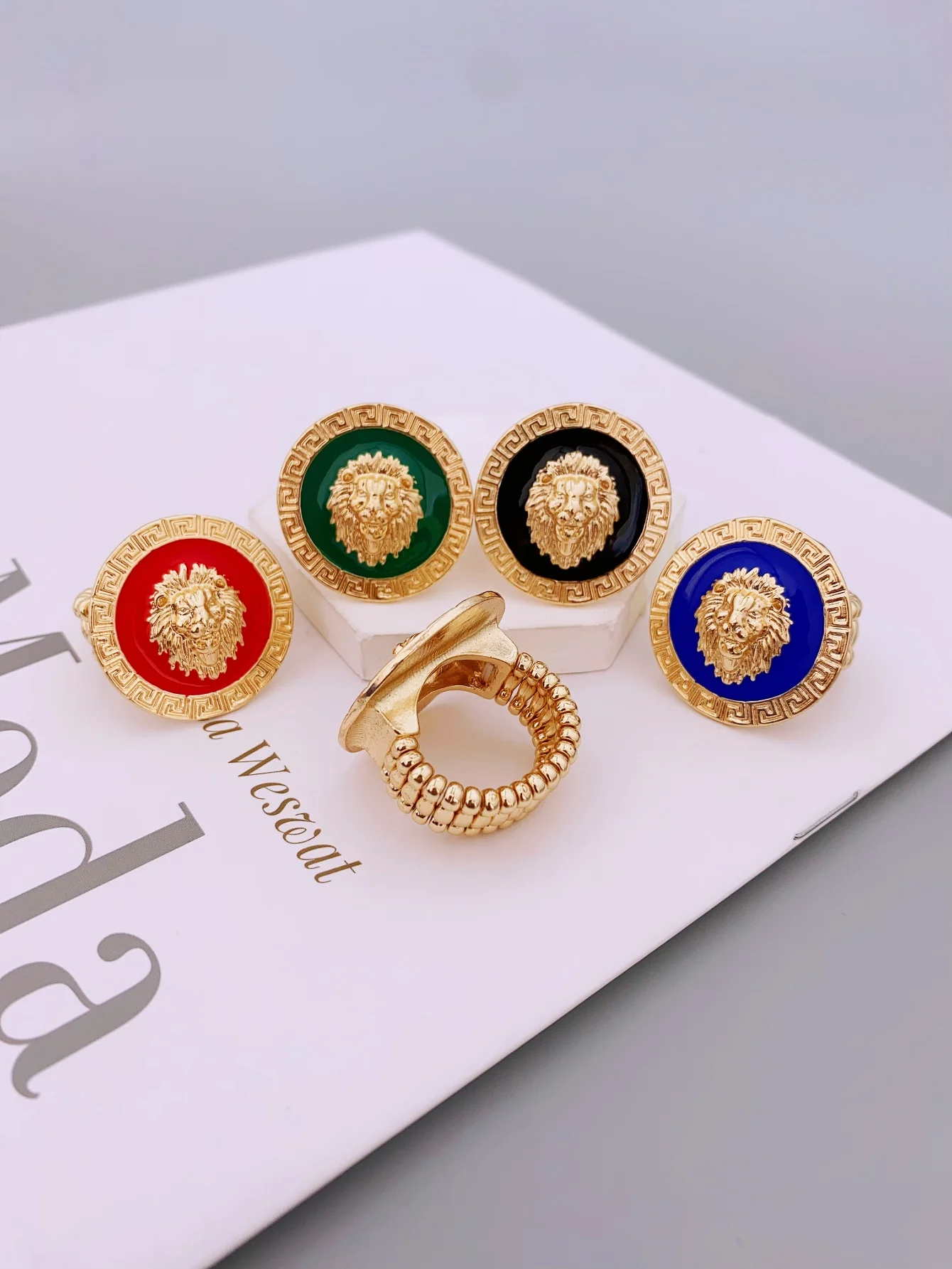 Unique Zinc Alloy Ring with Adjustable Lionhead Design rings for women