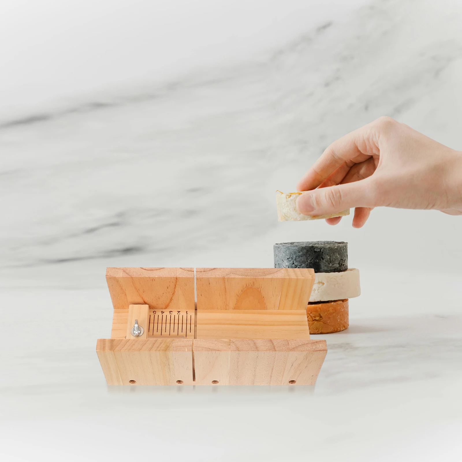 

Exquisite Wood Soap Cutter Mold Easy to Use and Clean with Warm Water Ideal for Soap Making and Trimming At Home