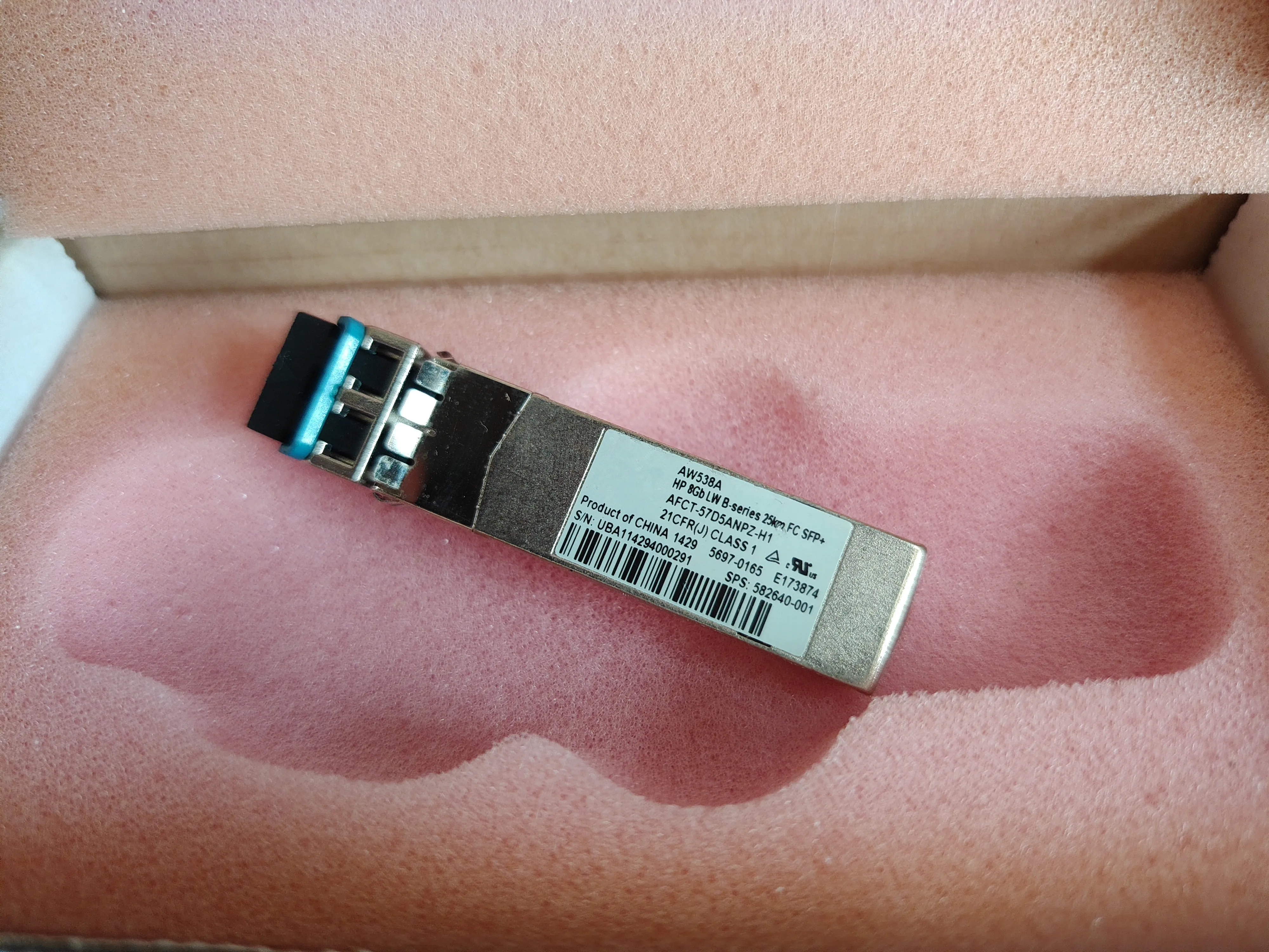 

AW538A 8G 25KM SFP Optical Transceiver H-P 5697-0165/582640-001 E173874 Single Mode 8GB 25KM SFP+ Fiber Switch