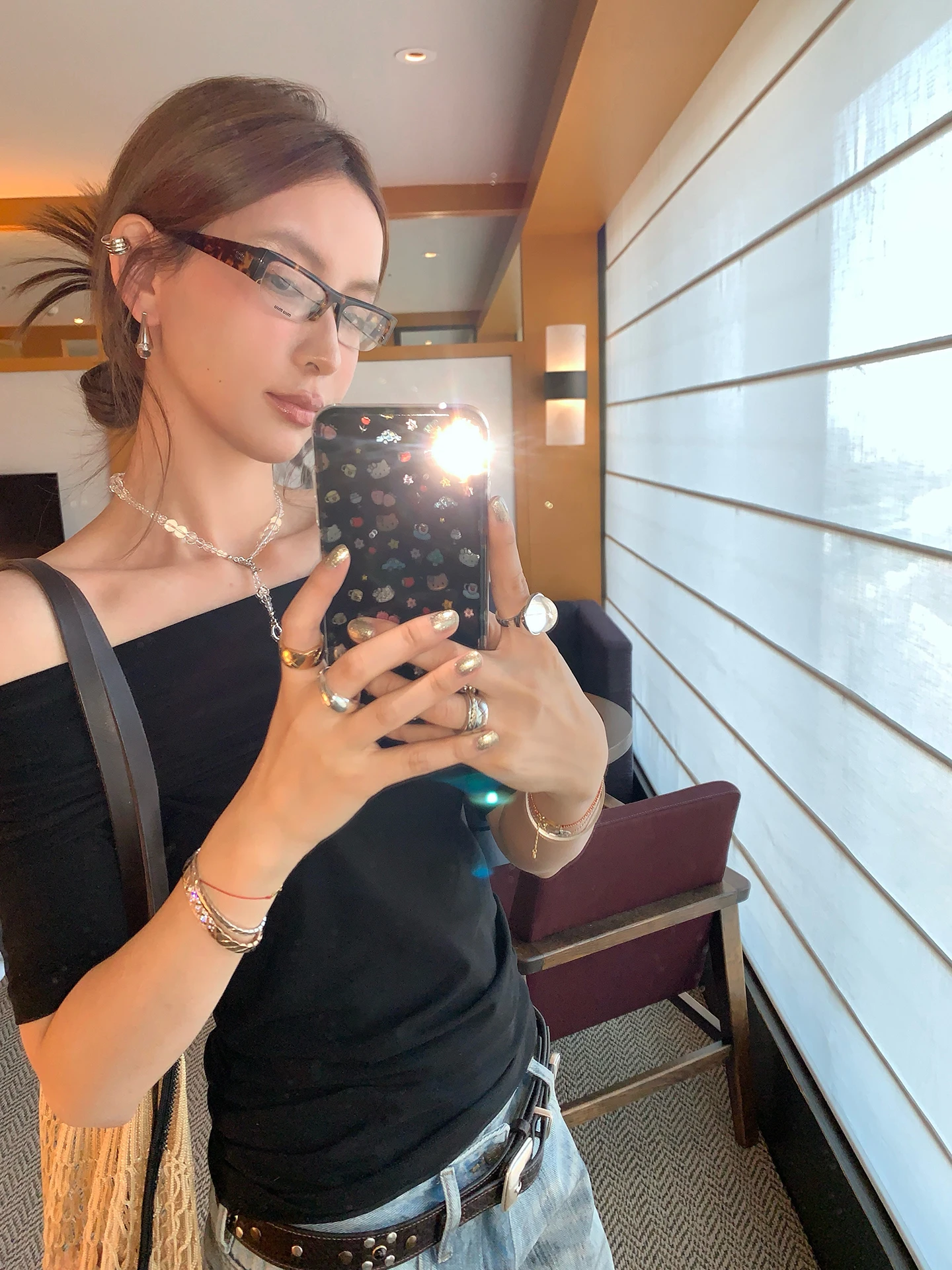 

Элегантная женская футболка из чистого хлопка с открытыми плечами и рукавом до локтя, приталенного кроя, в корейском стиле, модный повседневный топ для женщин