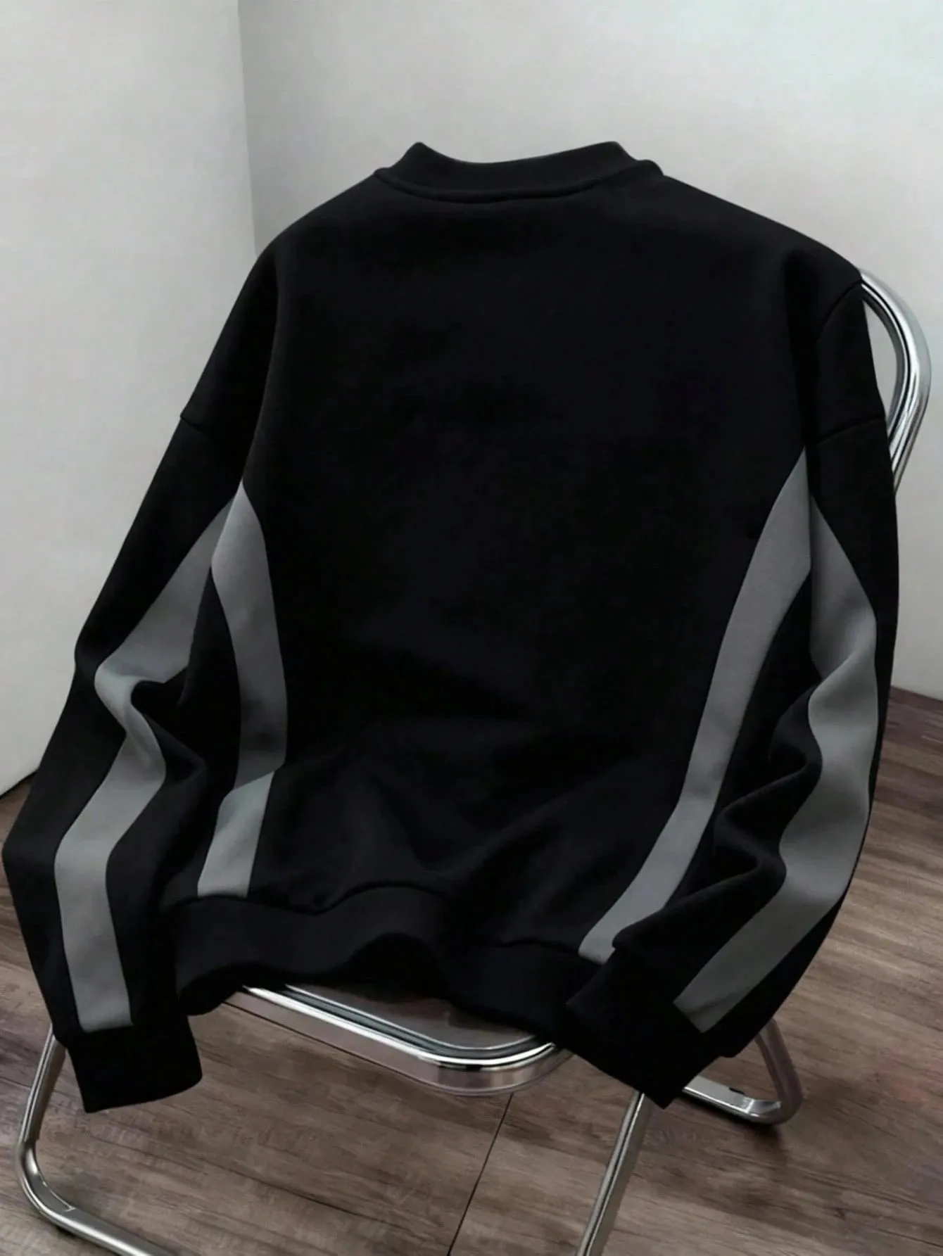 Fall/Winter Men's Round-neck Sweatshirt with Letter Print - Comfortable Soft Casual Fashionable Streetwear for Men view 2
