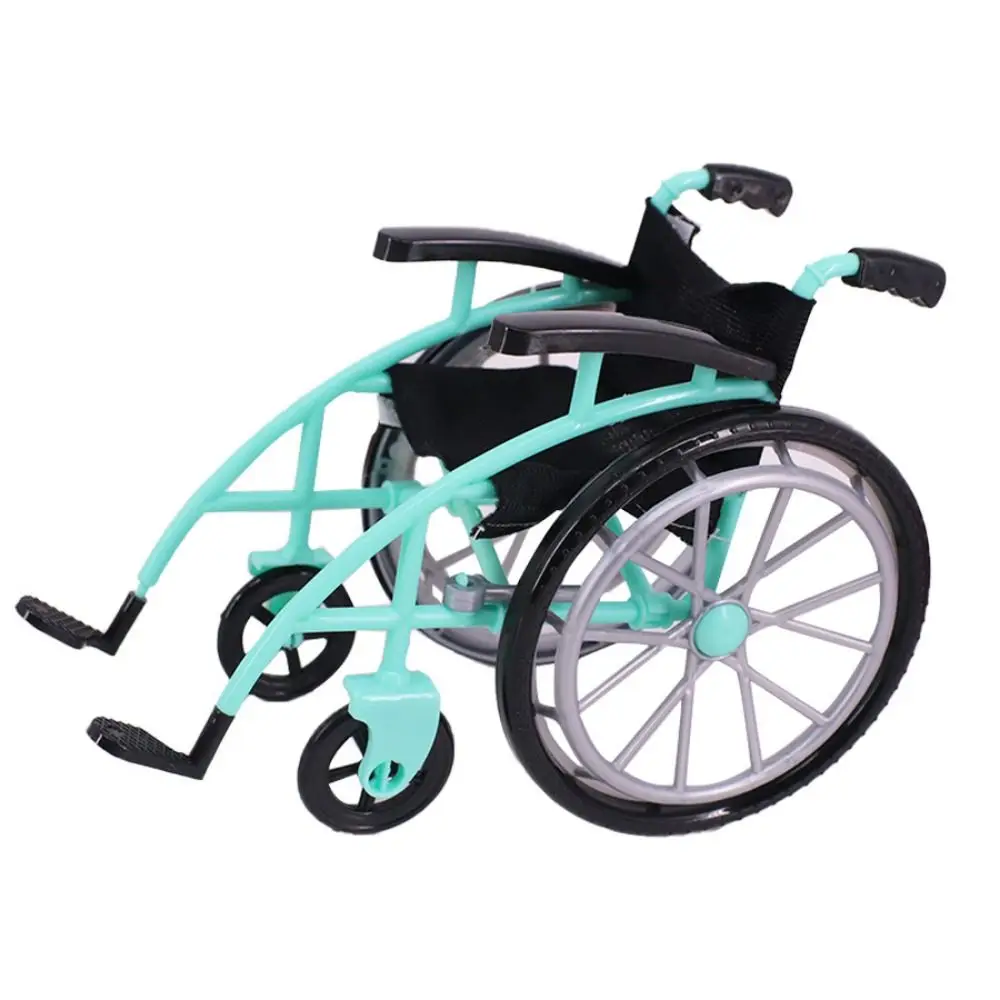 Poppenhuisaccessoire Miniatuurrolstoel DIY Poppenhuis Kinderen Gits Poppenhuis Decor Realistische opvouwbare poprolstoel Speelset