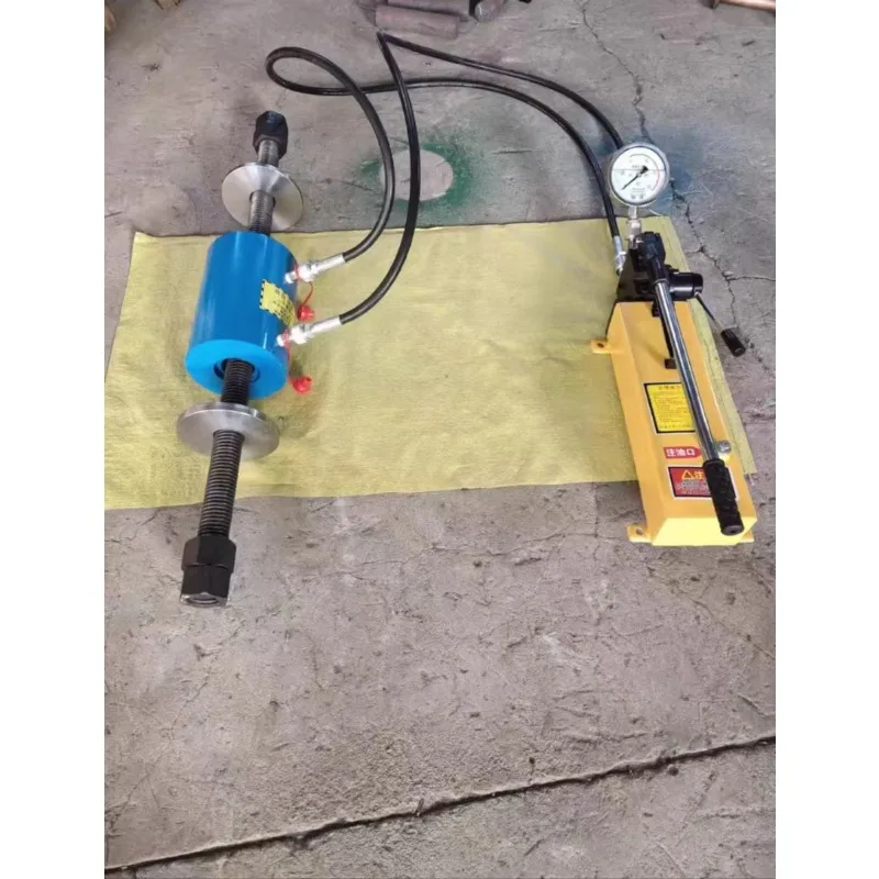 Heavy equipment truck portable hydraulic liner sleeve press excavator