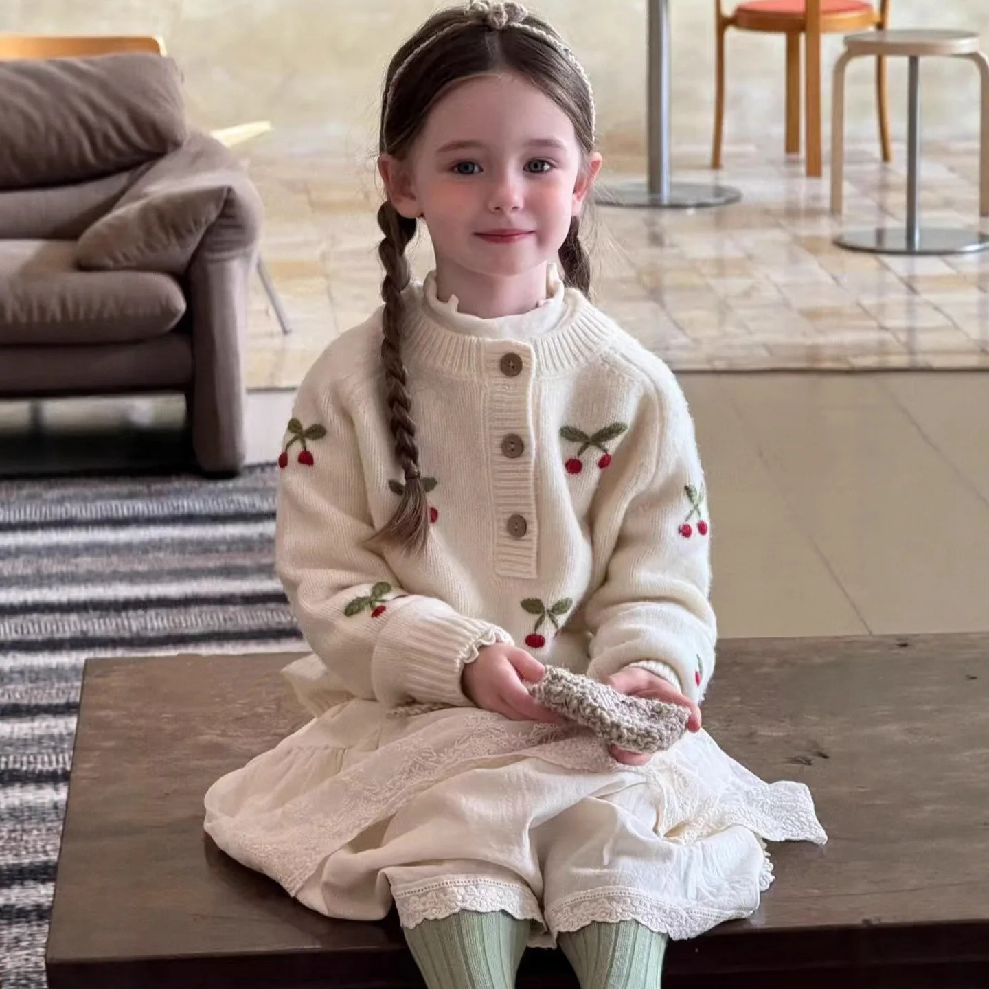 

Children's Sweater 2025 Winter New Round Neck Cherry Embroidery Top Baby Knitwear