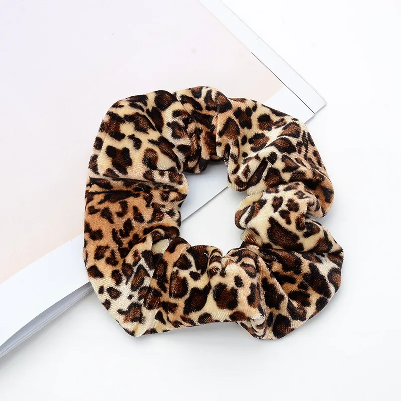 Fashion Women Vintage Leopard Print Velvet Hair Scrunchies Big Stretch Elastic Rope Bands Basic Hair Ties