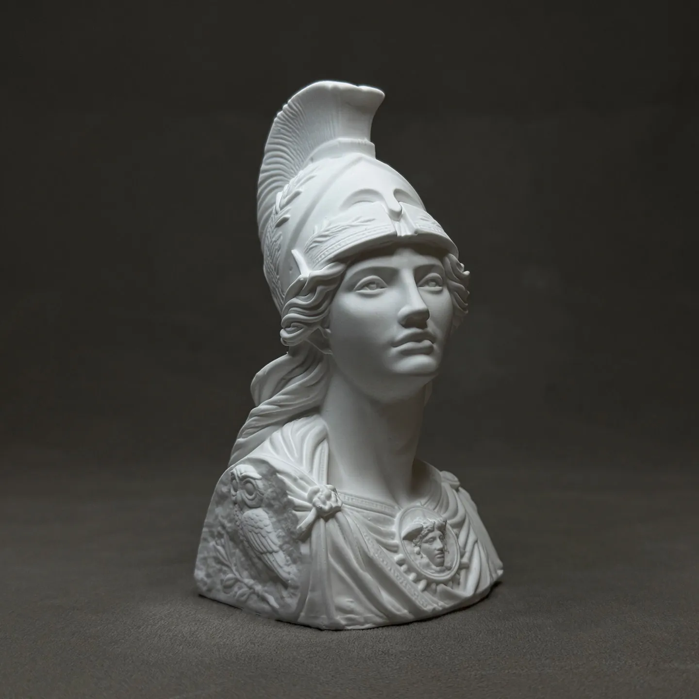 White Plaster Athena Goddess Statue Bookshelf Living Room Decoration Abstract Half-body Figure Sculpture Craft Athena Decoration