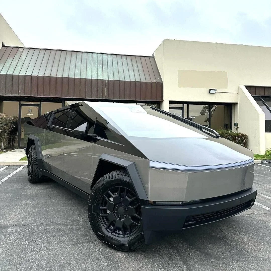 

Для Tesla CyberTruck 2024-2026 DIY ПЭТ виниловая пленка для изменения цвета глянцевая пленка Aka золотого цвета защитная пленка цвета корпуса против царапин