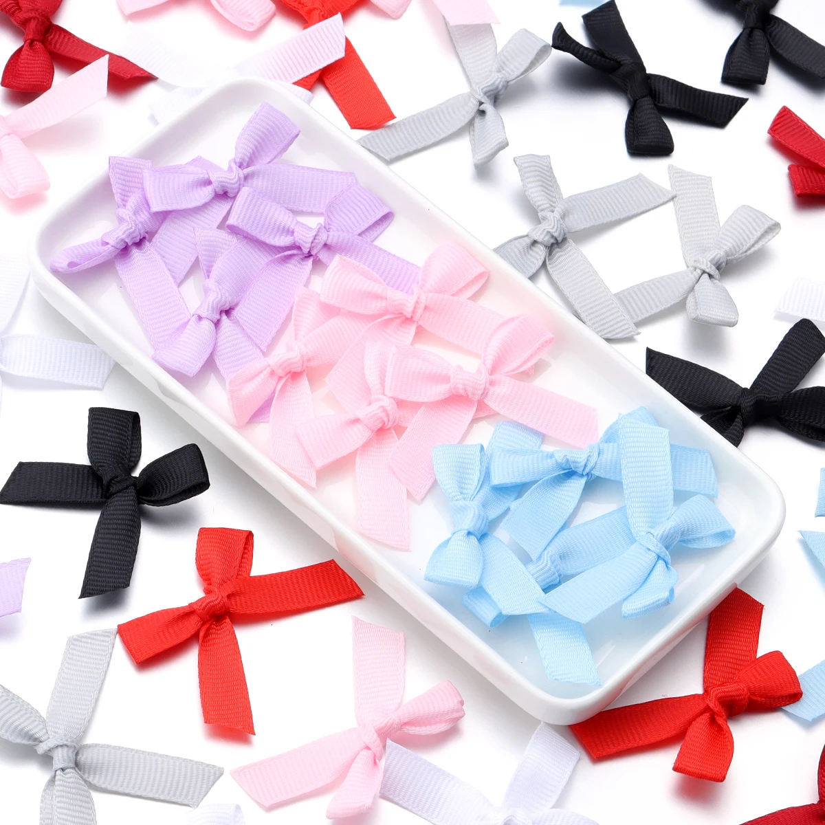 50 Stück/Lot handgefertigte Satinband-Schleifen, bunte kleine Schleifen für DIY-Kopfbedeckungen, Kleidung, Geschenke, Hochzeiten, Partys, Bastelarbeiten, Dekoration – Detail 7