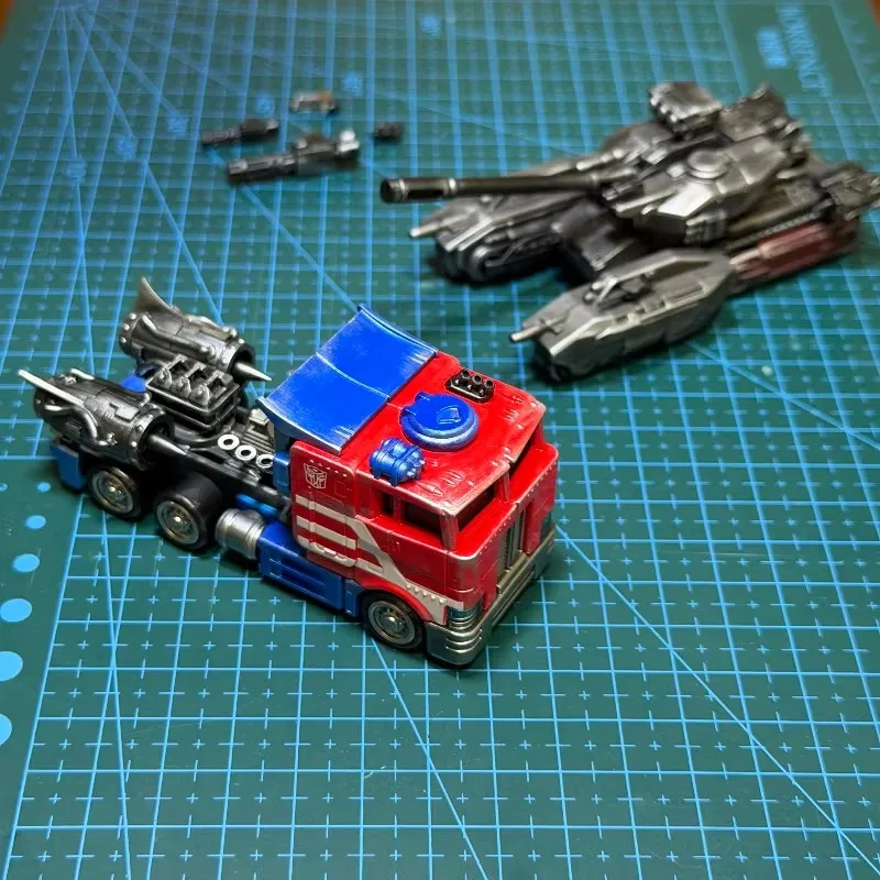 1:64 Universal Conversion Kit Car Models Optimus Prime and Megatron Scene Part