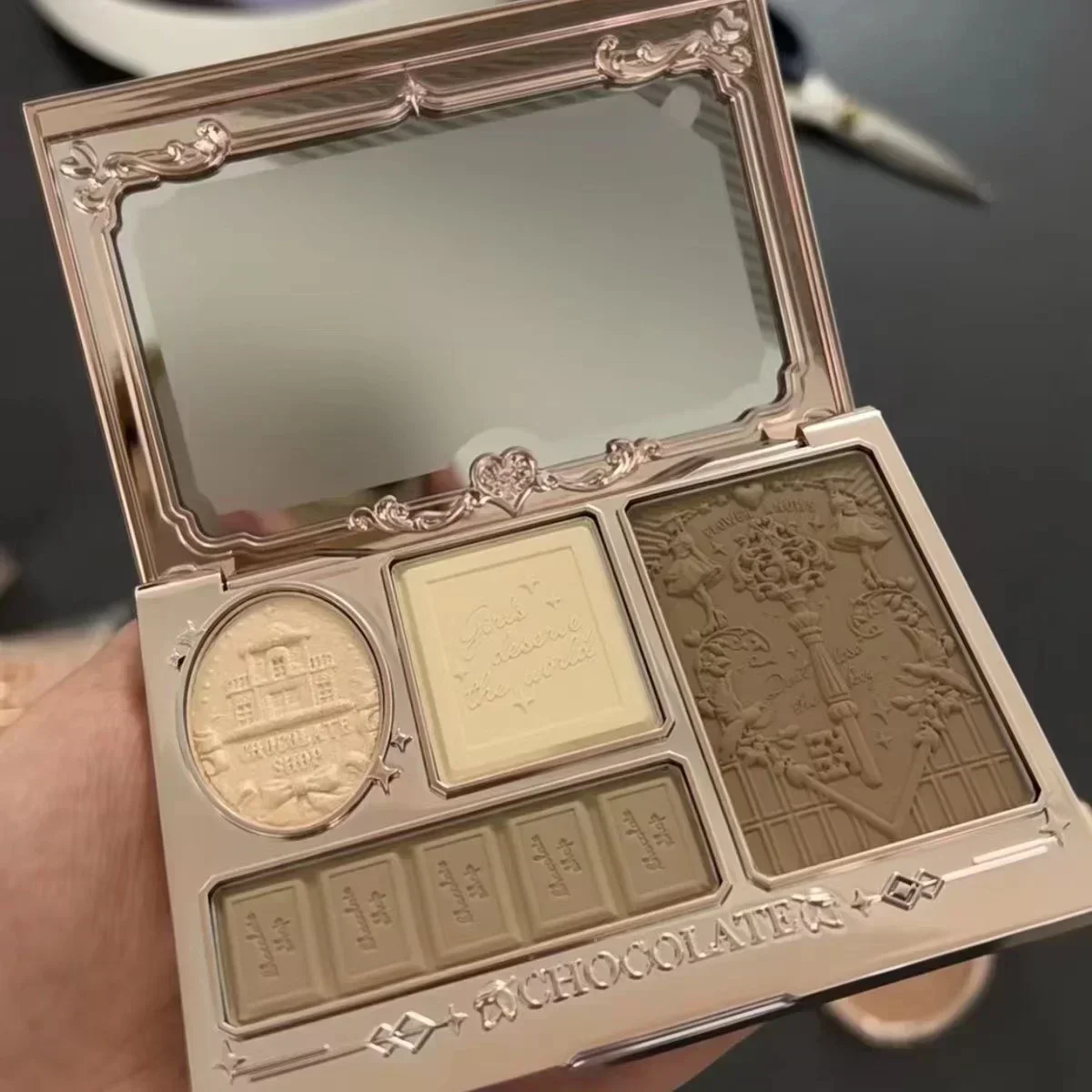 Flower Knows Chocolate Shop Relief Highlighter Contour Bronzer Palette