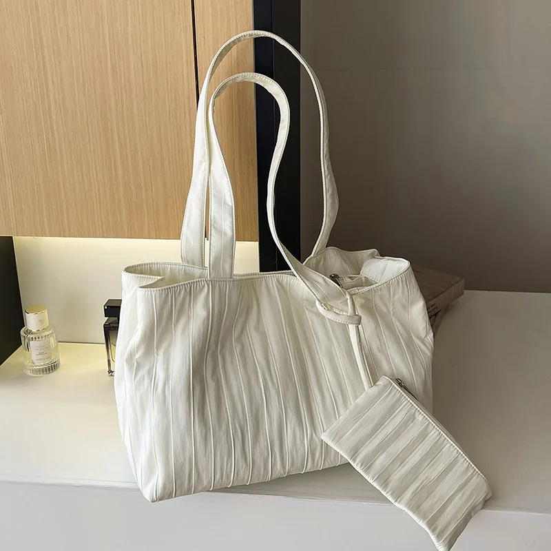 Large Capacity Casual Women Shoulder Bag, Soft Nylon Daily Handbag and Wallet Suitable for Work Commute, Shopping, Short Trips