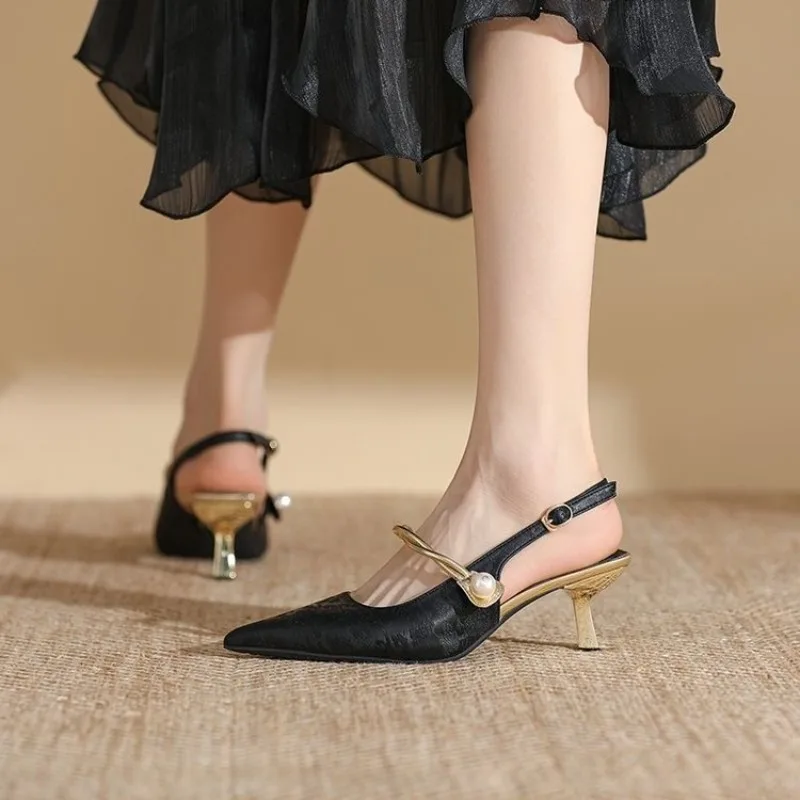 2024 New Summer Fashion Pointed Toe Pearl Shoes Women High Heels Banquet Women Shoes Sexy Women Sandals