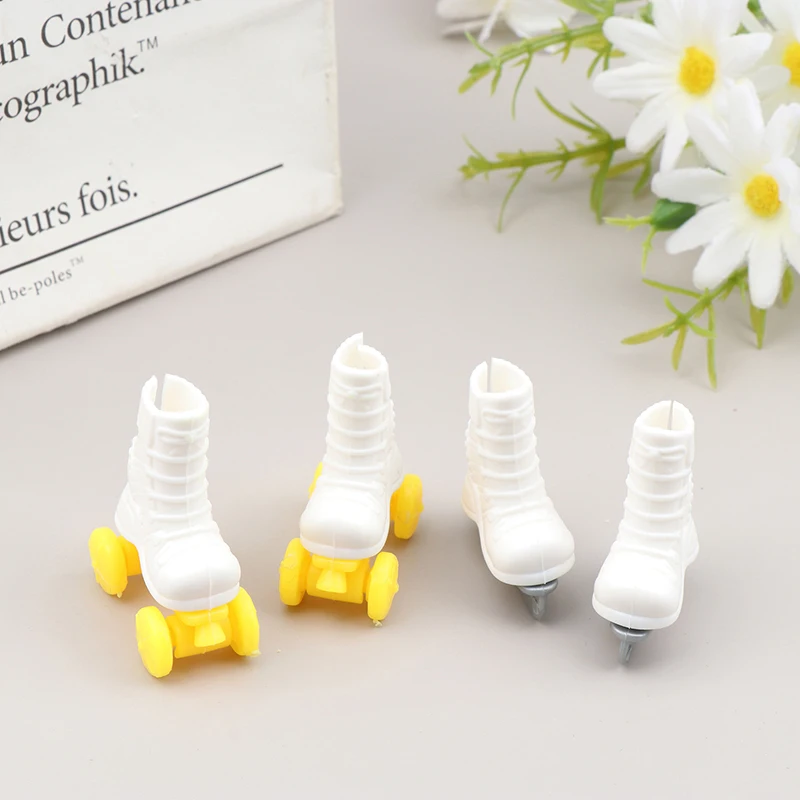 Zapatos de patines de ruedas para muñecas, botas cortas de patinaje de color rosa, botas deportivas decorativas, accesorios para muñecas de juego, 1/6, 1/12