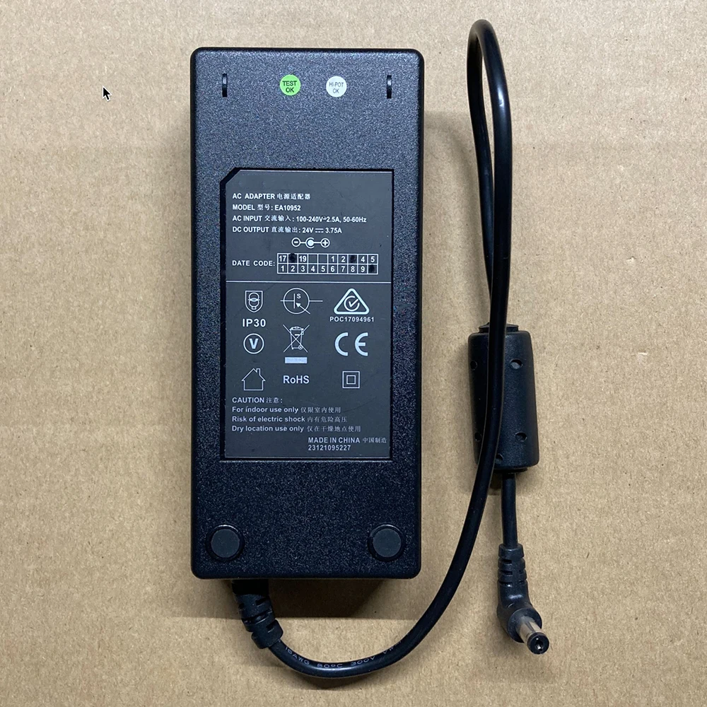 

Адаптер переменного тока EA10952 AC100-240V DC24V 3.75A 5.5x2.1m