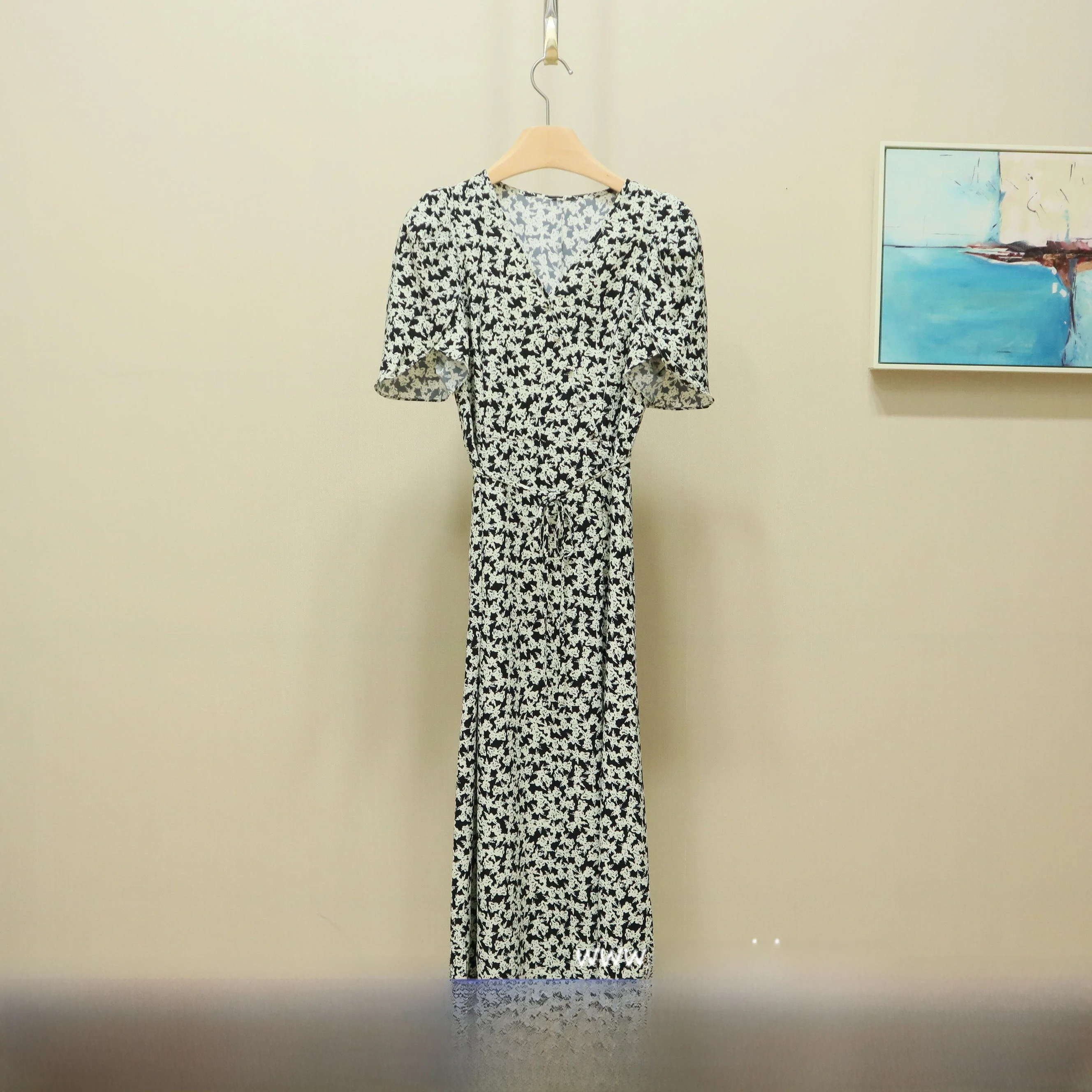 

Elegant Summer New Style Dress 2026YSING Fragrant Beauty Shadow High-End Dress V-Neck Short Sleeve Floral Print Zipper Closure