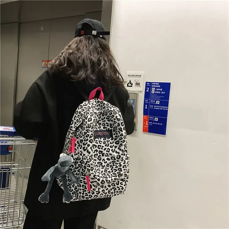 Mochila con estampado de leopardo para mujer, mochilas escolares con diseño de animales divertidos para niñas adolescentes, bolsos Kawaii con