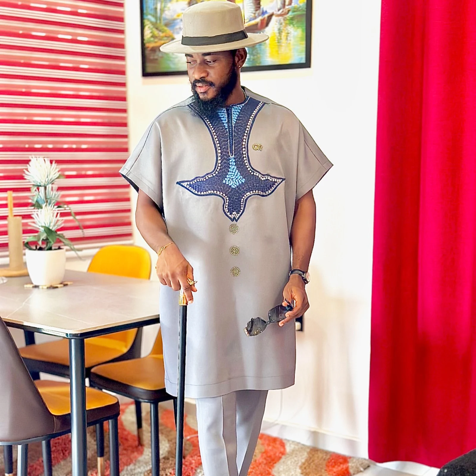 

African Clothes For Man Embroidery Design Top Short Sleeve with Pants