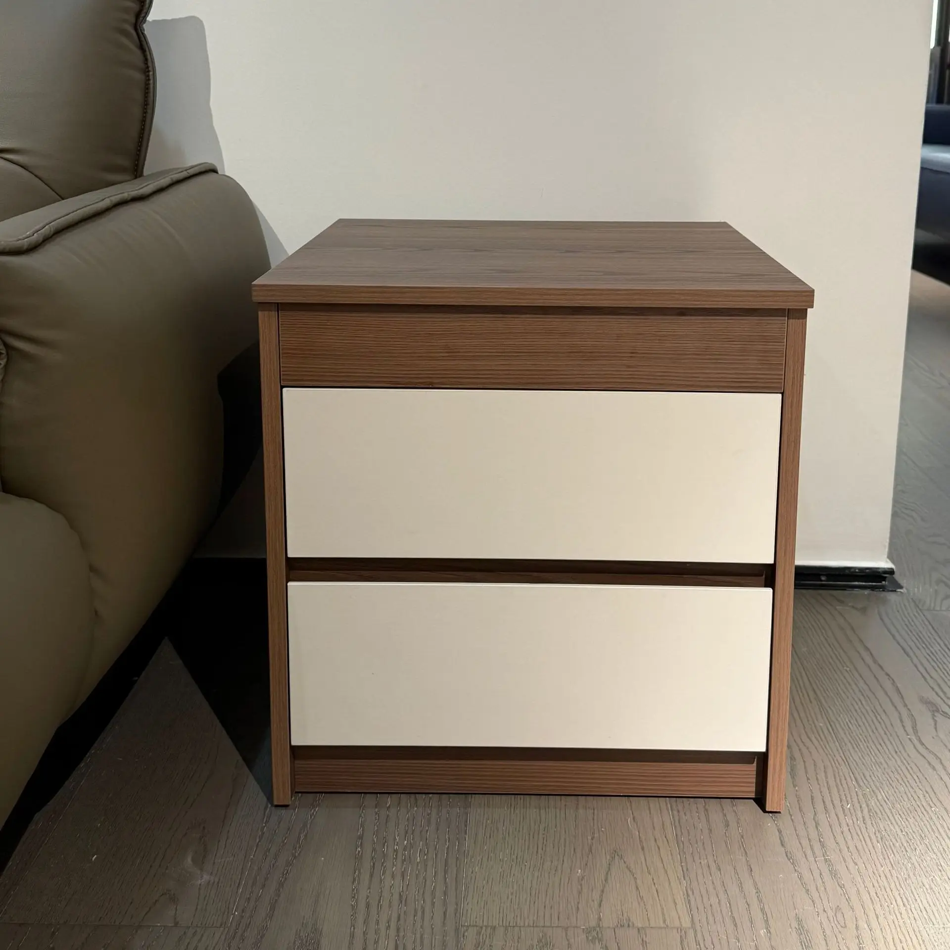 Simple hidden bedside table Multifunctional private money swipe Hidden cabinet Durable