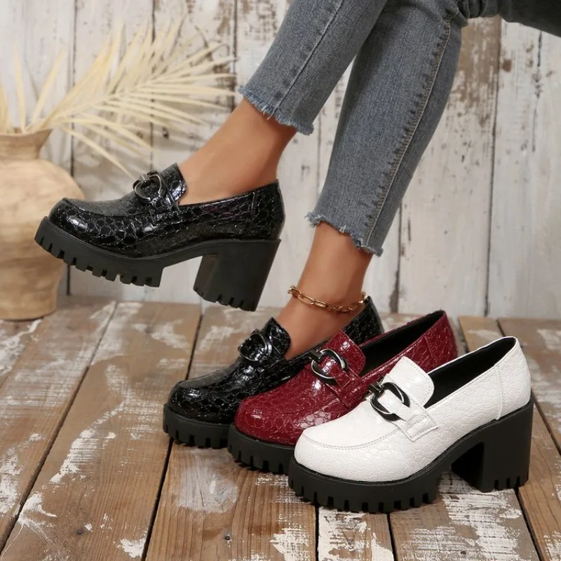 2026 New Fashion Women‘s High Heels Round Toe Single Shoes Chain Decoration Ladies Slip on Chunky Heels Shoes