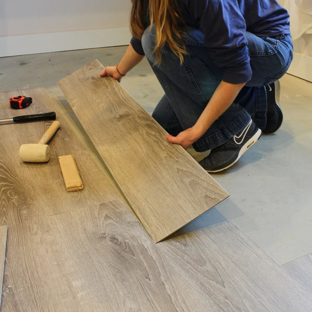 Interior Decoration Waterproof Parquet PVC Material Laminate Click Lock Luxury Vinyl Plank SPC Flooring Interlocking Floor Tiles