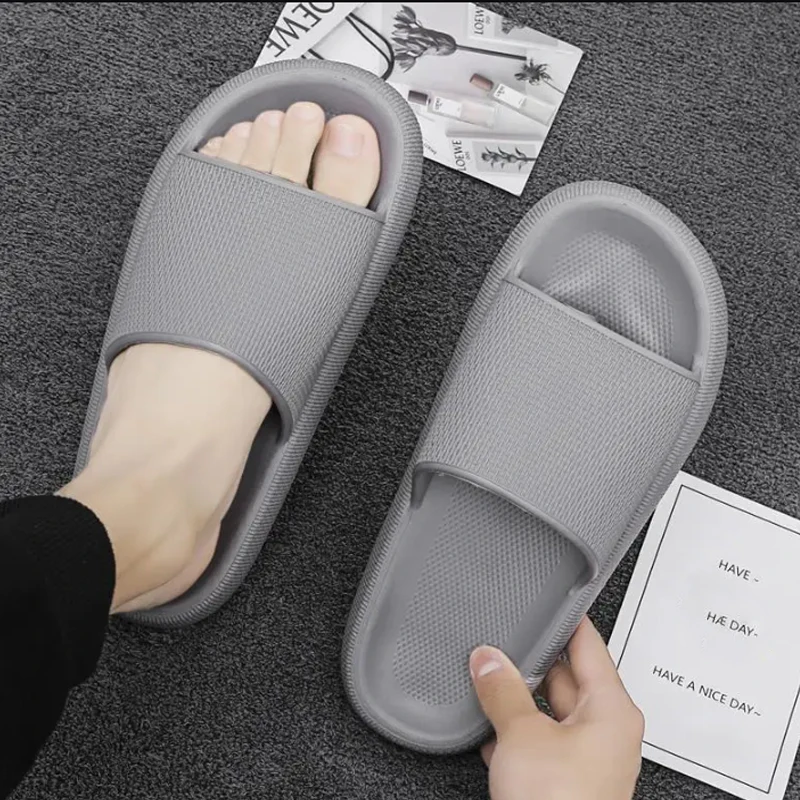 Cloud Slippers For Men Women Thick Sole Shoes Man Summer Beach Slides Bathroom Anti-Slip Home Slipper Sandals Fashion Flip-Flops