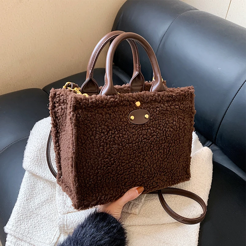 Luxury Tote Designer Bag Small Crossbody Bag For Women 2023 Brand Lamb Wool Handbag Purse Large Capacity Plush Shoulder Bag Lady