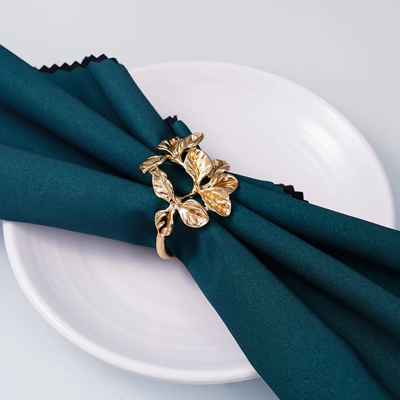 

6PCS Pumpkin Napkin Rings ,Maple Leaf Napkin Holder for Festival Home Dinning Room Party Table Decor