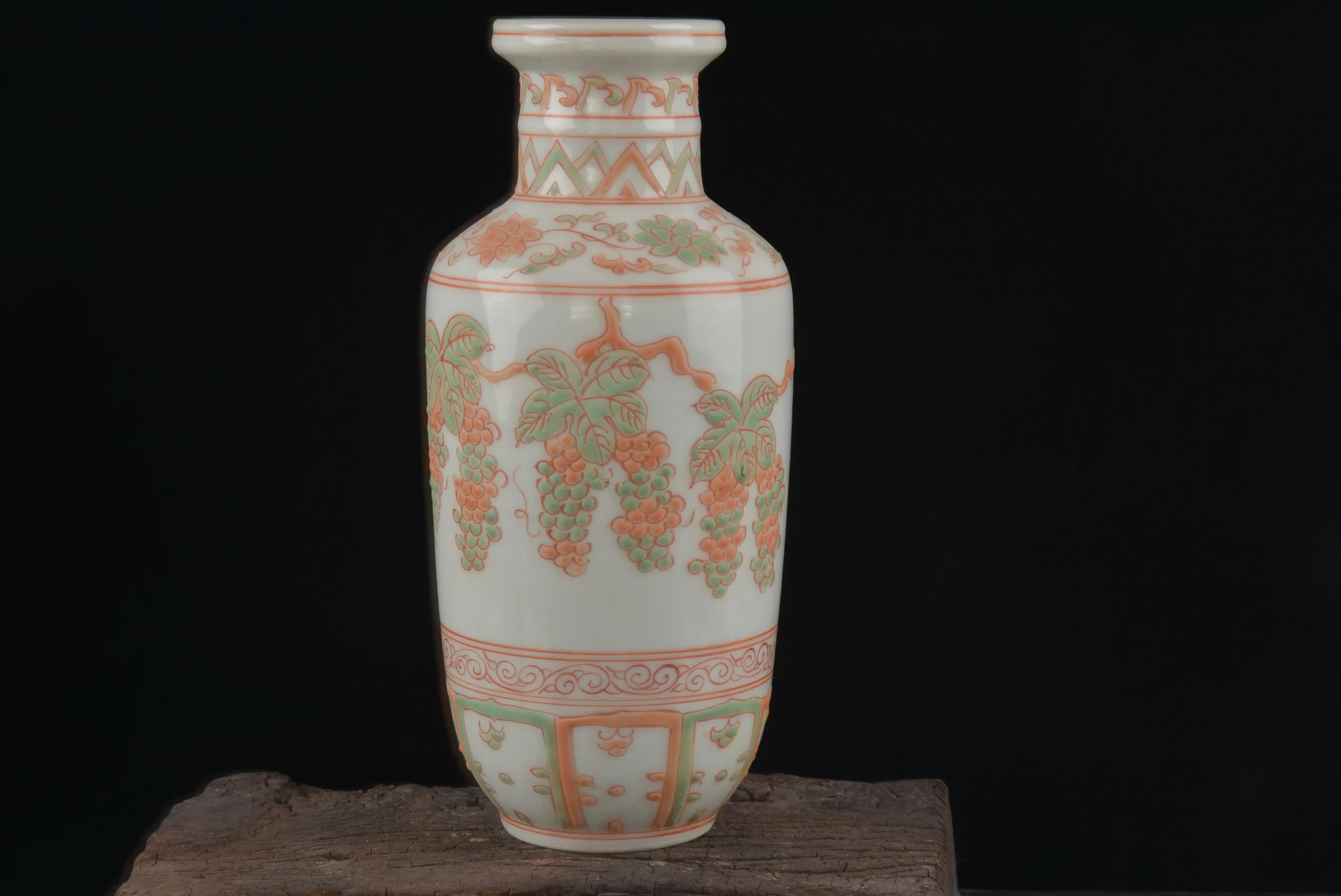 RareMing Dyansty porcelain bottle ,Ceramics that glow in the dark,#01, Hand-painted crafts,Free shipping