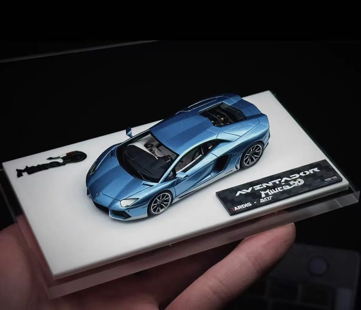 TARDIS x Bart 1:64,Motorshow Lamborghini LP750-4 SV,resin static