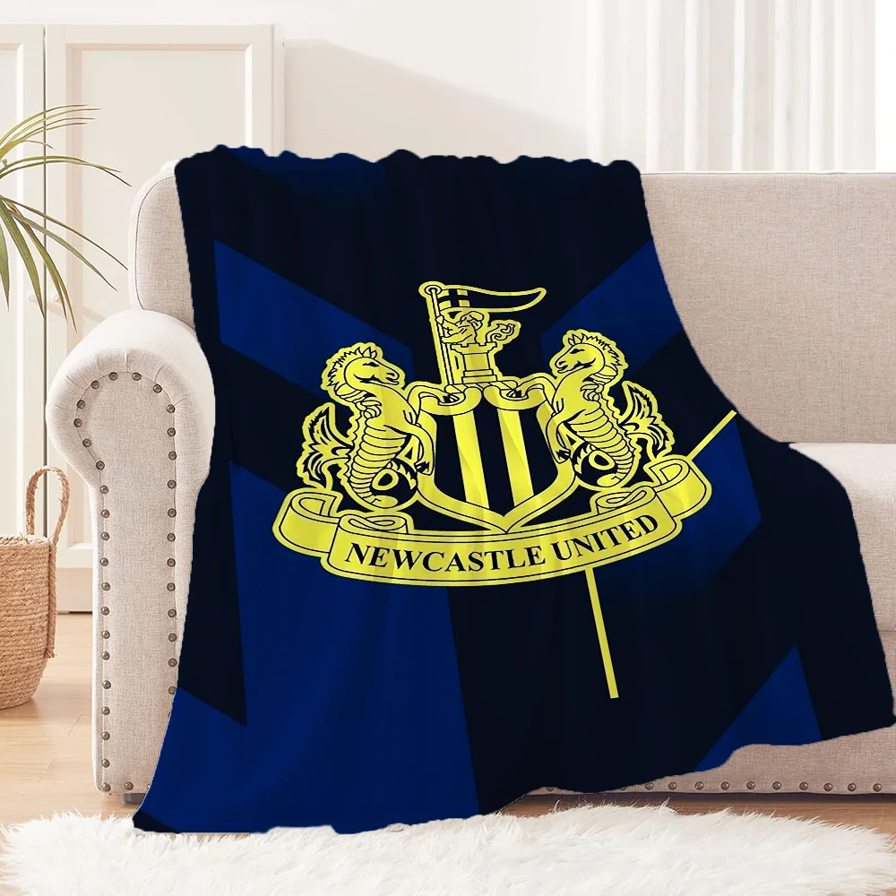 Magpies N-Newcastle UnitedS Throw Blanket for Sofa Luxury Blankets for Decorative Sofa Football Cobija Blankets King Size Knee &