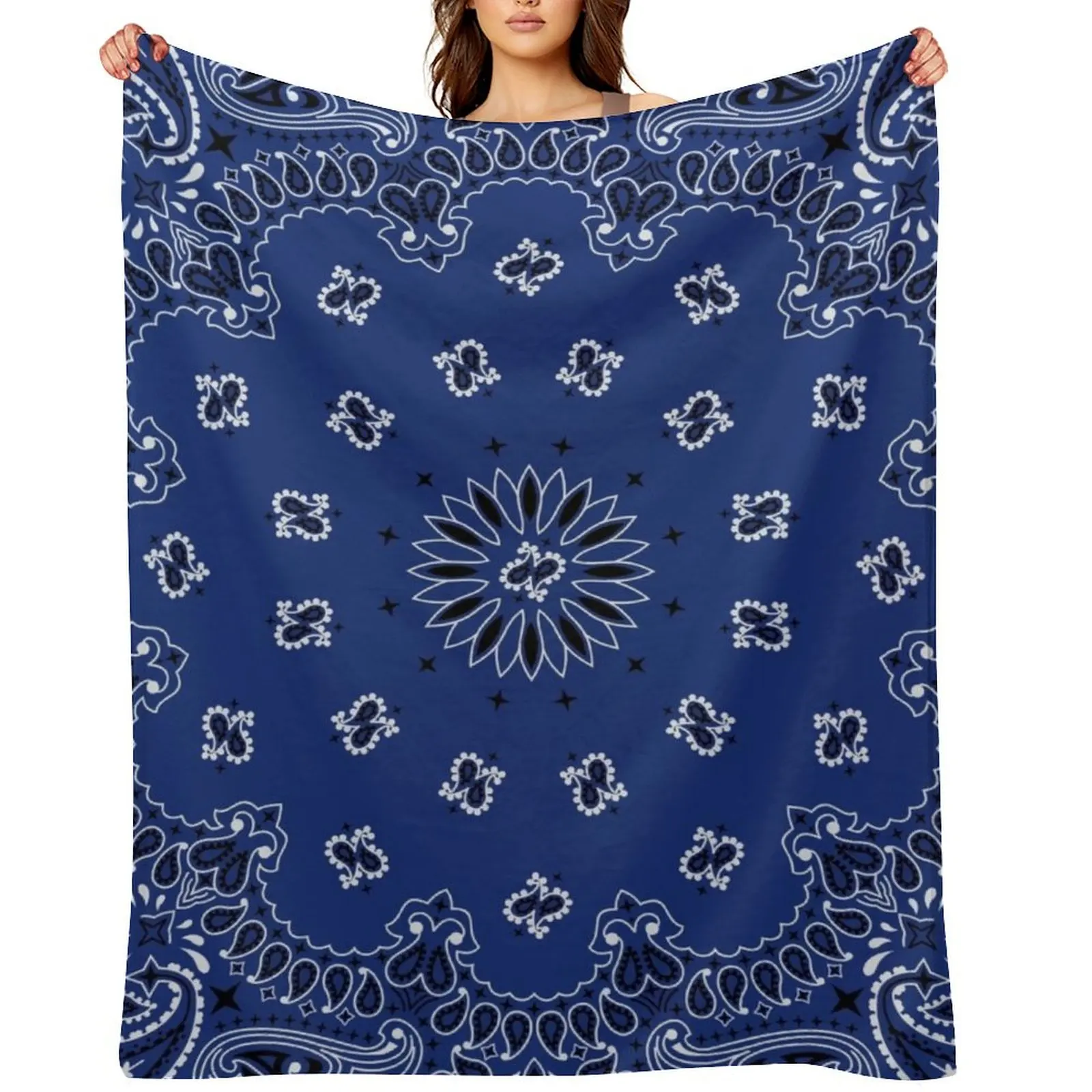 

Blue Bandana Pattern Throw Blanket Luxury Thicken Personalized Gift christmas gifts Weighted Blankets