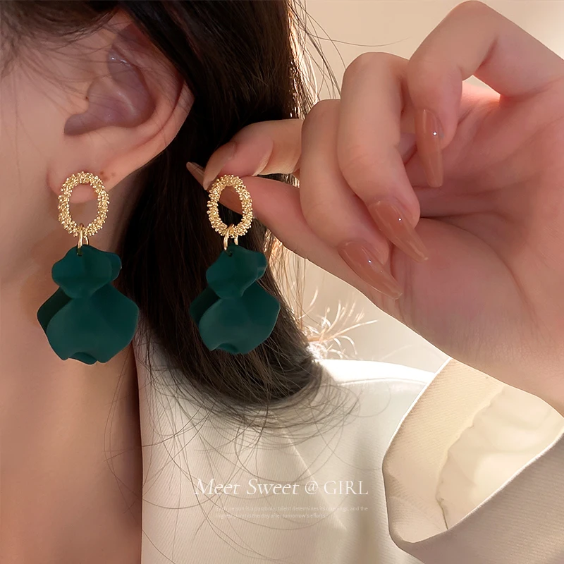 2023 Summer New Green Acrylic Flower Earrings  for Women Niche Korean Tassels Boho Statement Vintage Wedding Jewelry Accessories