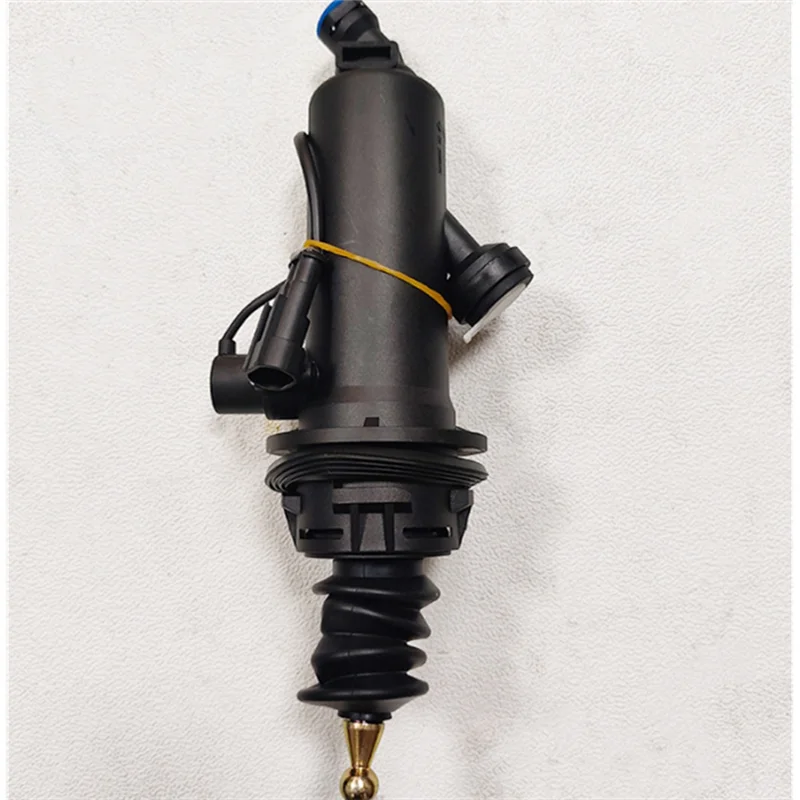 

Для SIONTRUK HOWO TX T5G SITRAK C7H G7 Совместимый 711W30715-6152 Рабочий цилиндр сцепления Бустерный насос Запасная часть грузовика