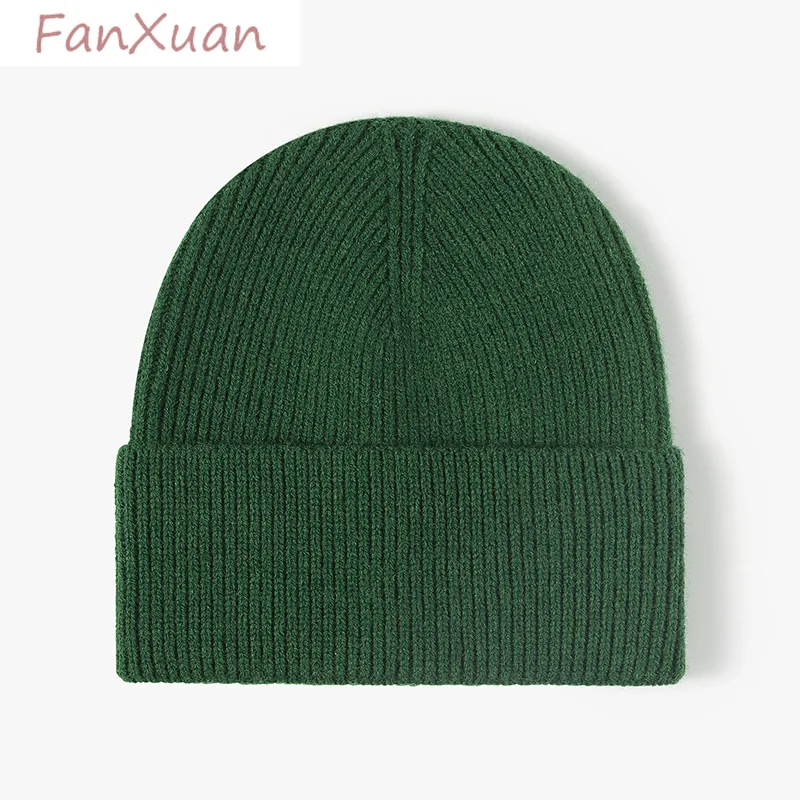 

Winter Hats for Women and Men Skullies Caps Simple Solid Color Thick Winter Beanies Unisex Bonnets