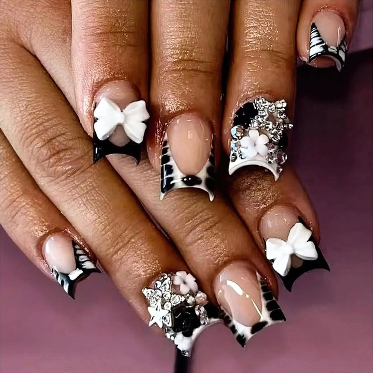 

Press on Nails Short Square with Bow Charms Black White Zebra Print False Nails 24Pcs