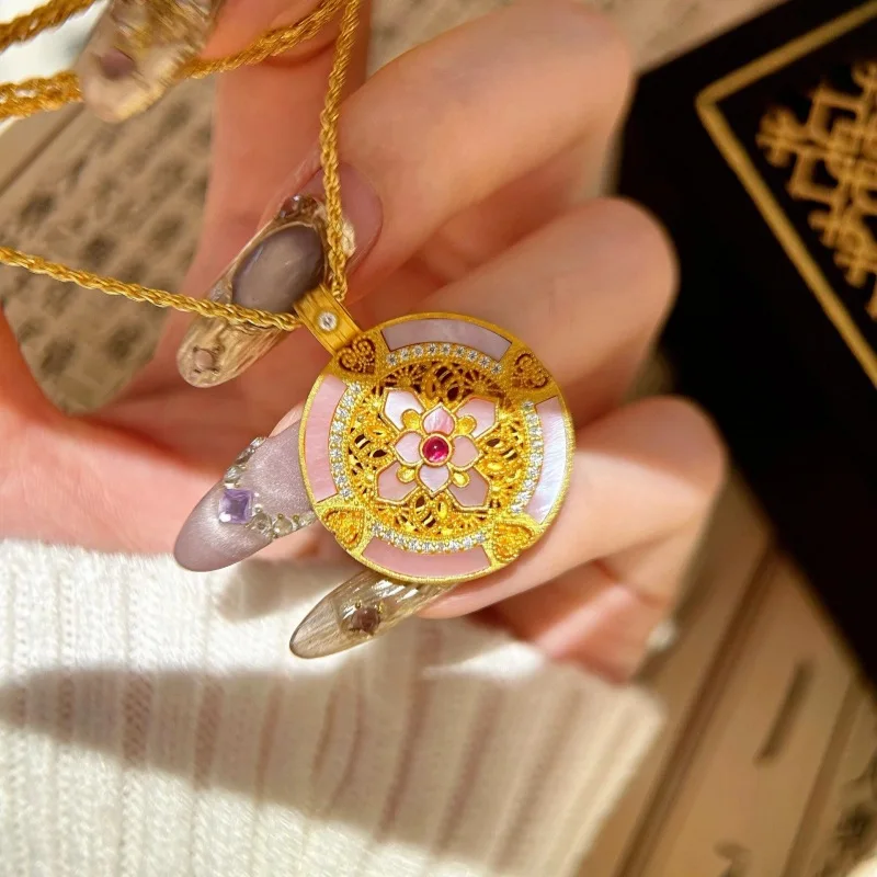 

Chinese Style Powder Pearls Gong and Pearls Compasses Pendant Women's Necklace Double-Sided Wearable High-Grade Clavicle Chain