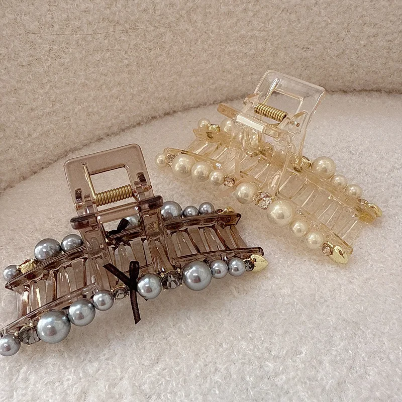

Elegant Large Hair Clip with Pearl and Rhinestone Bow, Sophisticated Hair Accessory