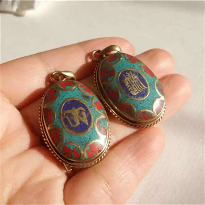 TBP326 Tibetan Amulet Charms OM Kalachakra Brass Inlay Colorful Stone