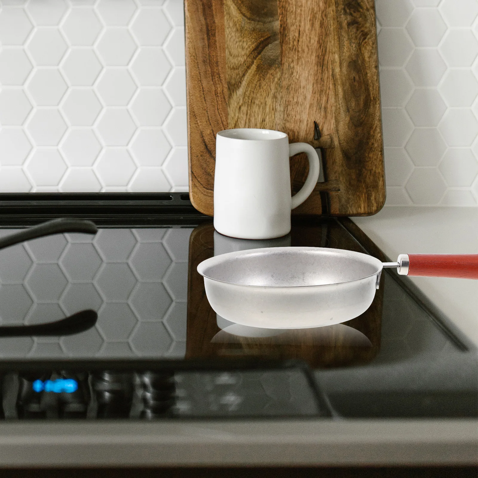 

Compact Stainless Steel Small Oil Pot Butter Melting Multi-Functional Cooking Tool for Camping Baking Home Kitchen