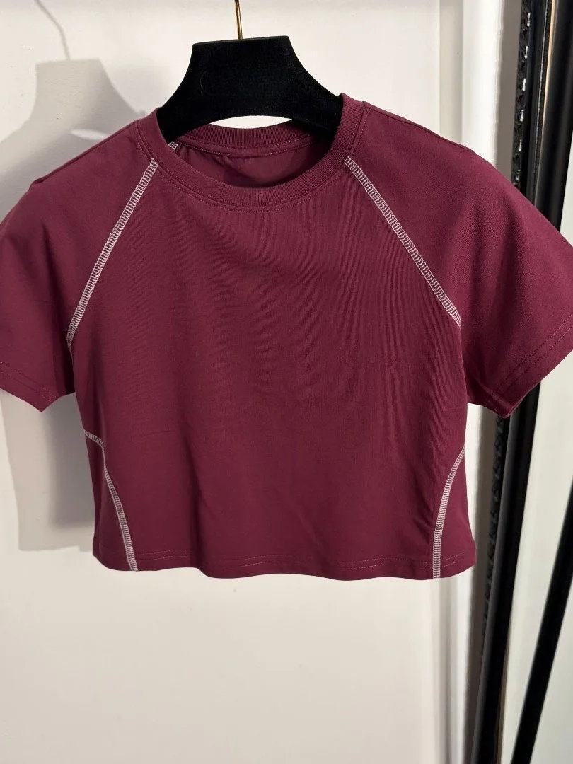 Sporty Short Sleeve T-Shirt Women's round Neck Asymmetrical Hem Design Color Block Top Fashionable Summer Wear for Young Women